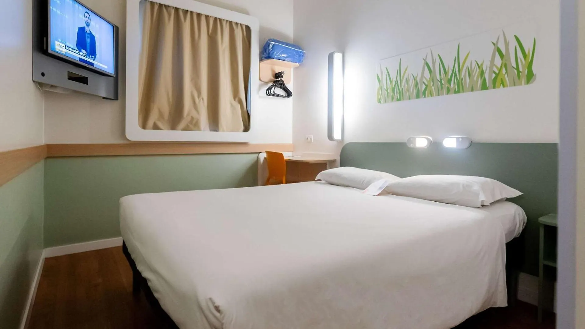 Ibis Budget Blumenau Hotel